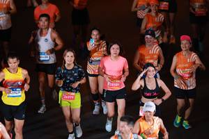 BIB: 090, 40947, 40488, 26979, 28109, 78171, 2860
                            <button type="button" onclick="openModal(23178242)" class="btn btn-primary btn-sm float-right btn-popup" data-toggle="modal" data-target=".modal-high-quality">
                        <i class="fas fa-shopping-cart"></i> Add to Cart
                    </button>
                                            <button type="button" onclick="isThisMe(23178242, true)" class="btn btn-success btn-sm float-right btn-popup btn-isme hidden" data-toggle="tooltip" data-placement="bottom" title="นี่คือรูปของคุณใช่ไหม คลิกที่นี่เพื่อเอาเข้าอัลบั้ม">
                        <i class="fas fa-plus"></i> Add to album
                    </button>
                    <button type="button" onclick="isThisMe(23178242, false)" class="btn btn-warning btn-sm float-right btn-popup btn-isnotme hidden">
                        <i class="fas fa-ban"></i> Remove from album
                    </button>